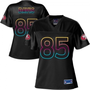 Pro Line Women's San Francisco 49ers Vernon Davis Black Fashion